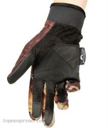 camo hunting glove