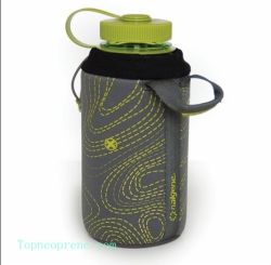Insulated neoprene water bottle sleeve cover holder